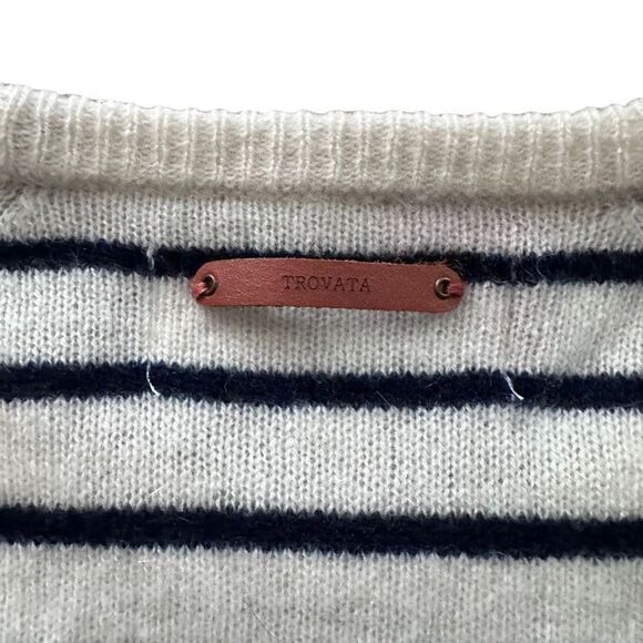 Trovata The Renee Cashmere Sweater Paradis Navy Stripes Size Medium - Picture 6 of 8